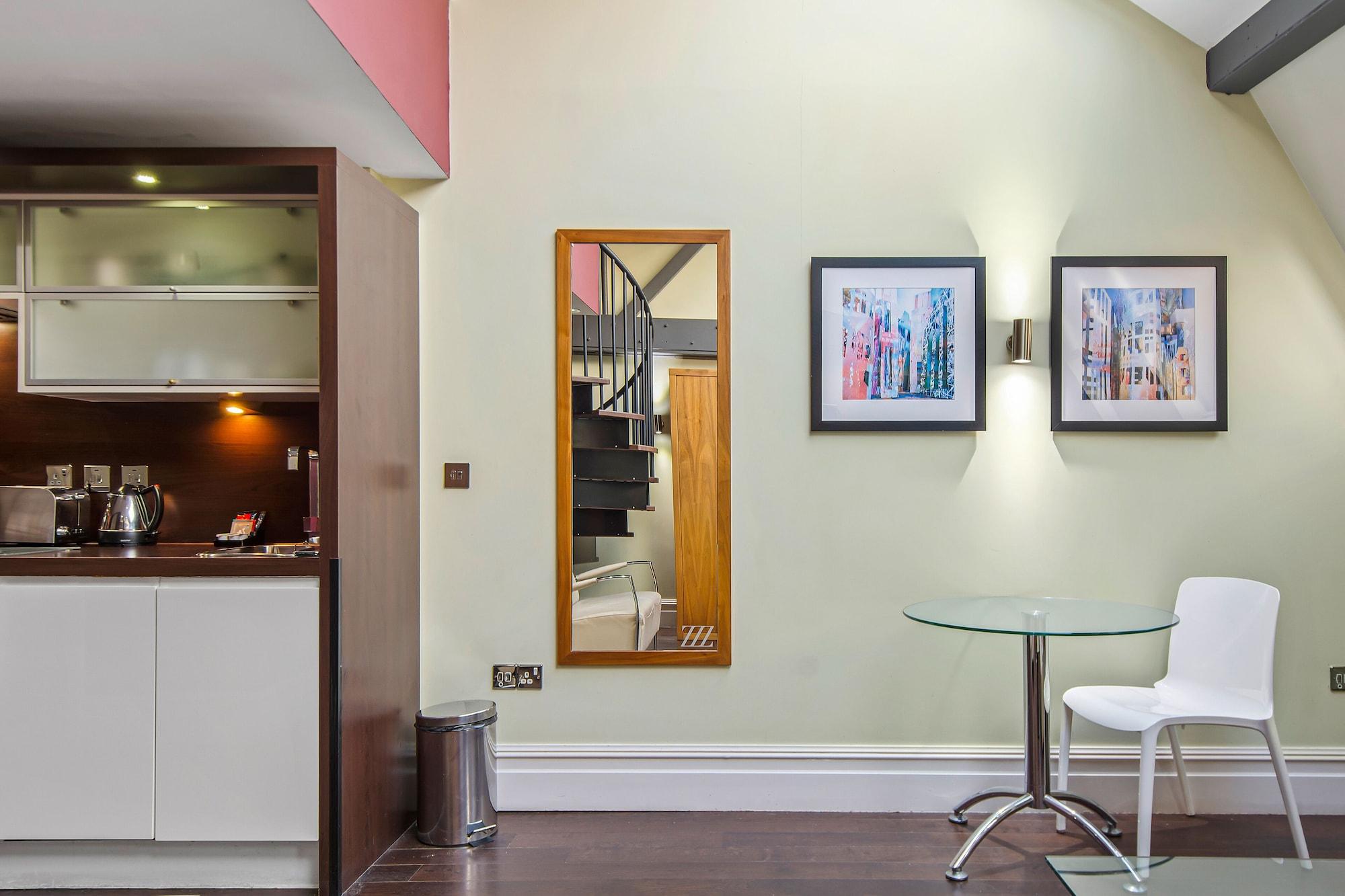 Roomzzz Manchester City Exterior foto