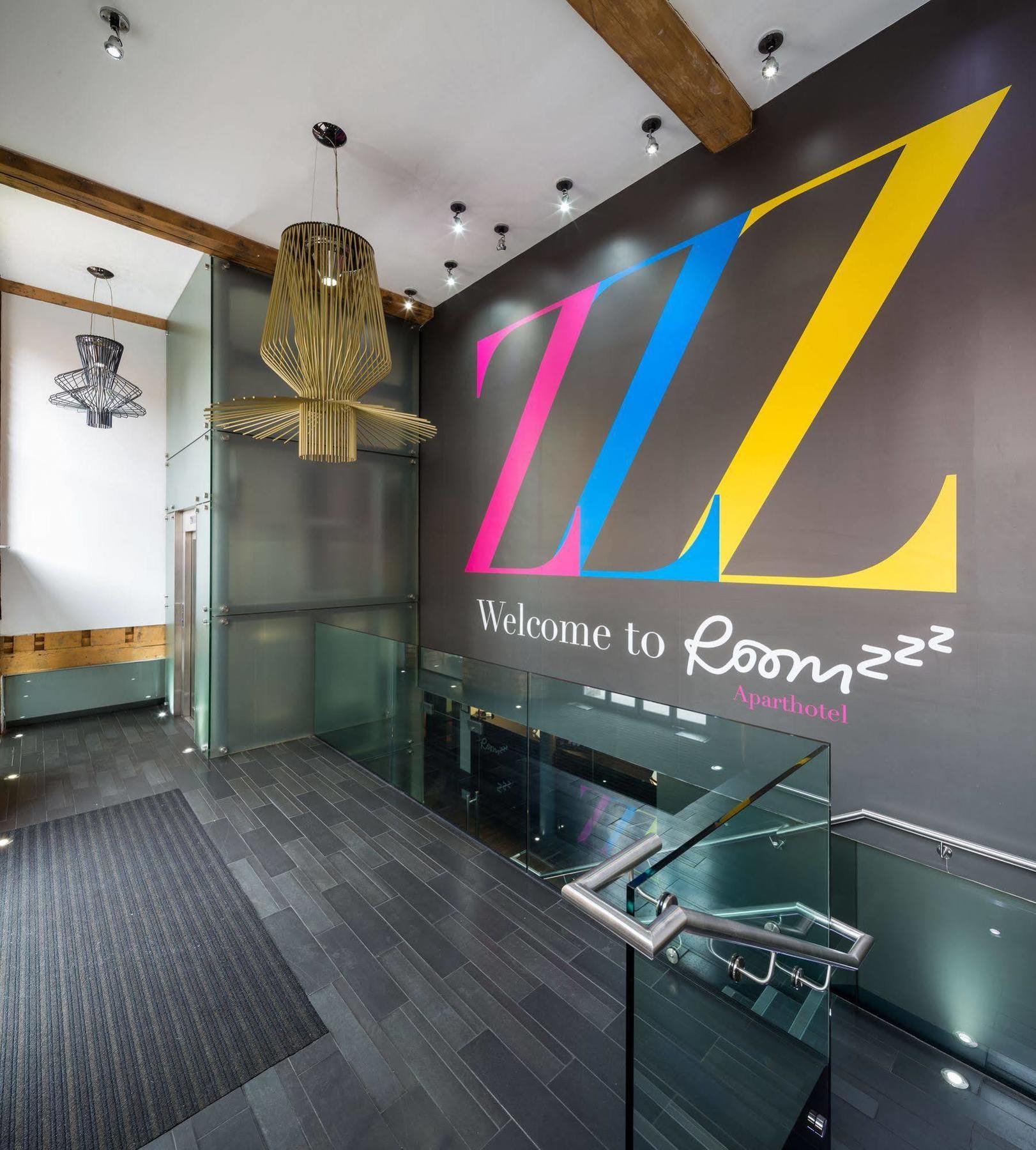 Roomzzz Manchester City Exterior foto